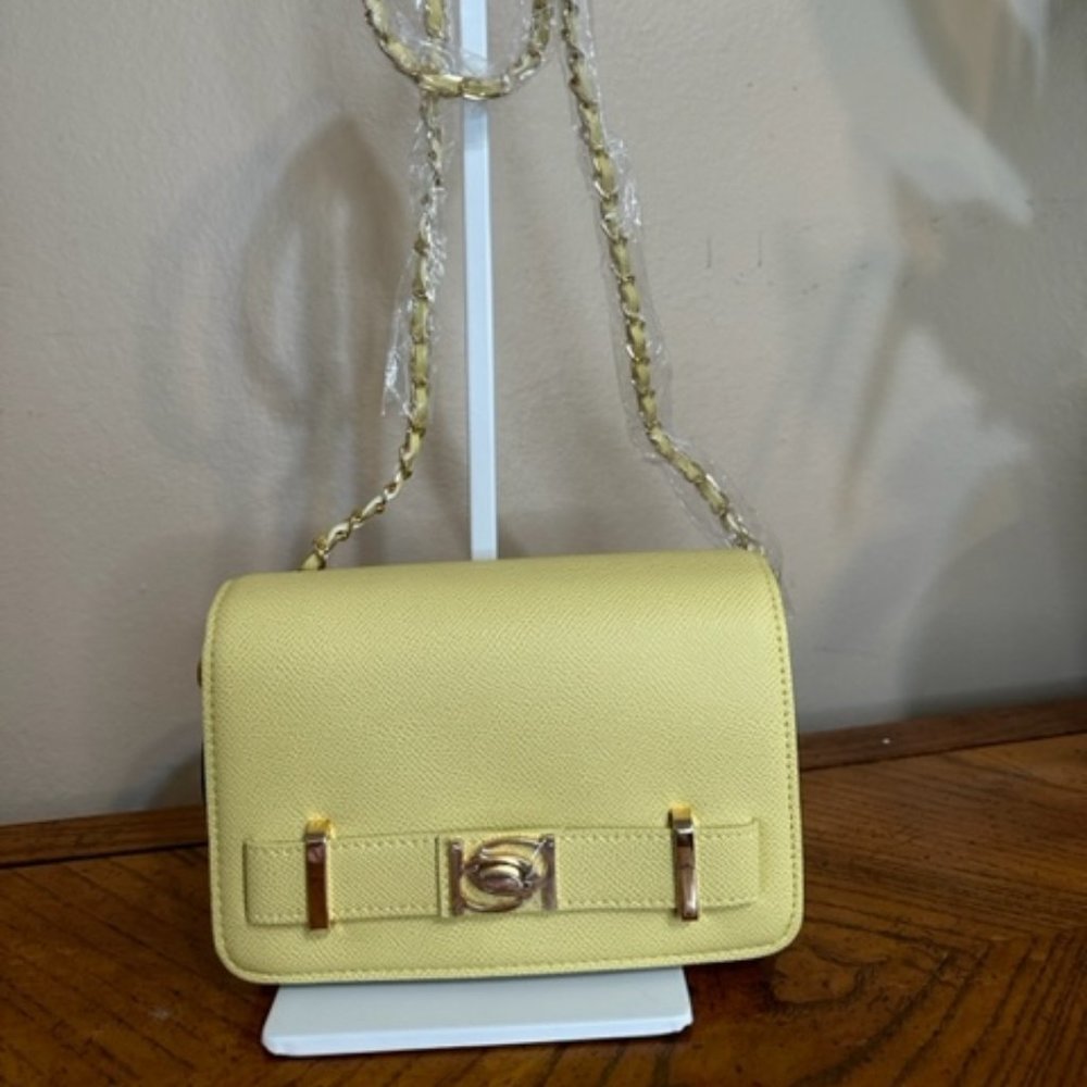 COPY - Bebe Evie Flap Crossbody Blonde